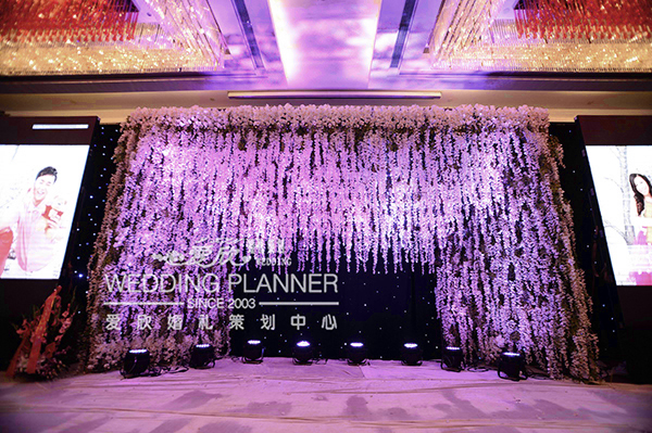 实景婚礼：凯宾斯基 浪漫紫滕花